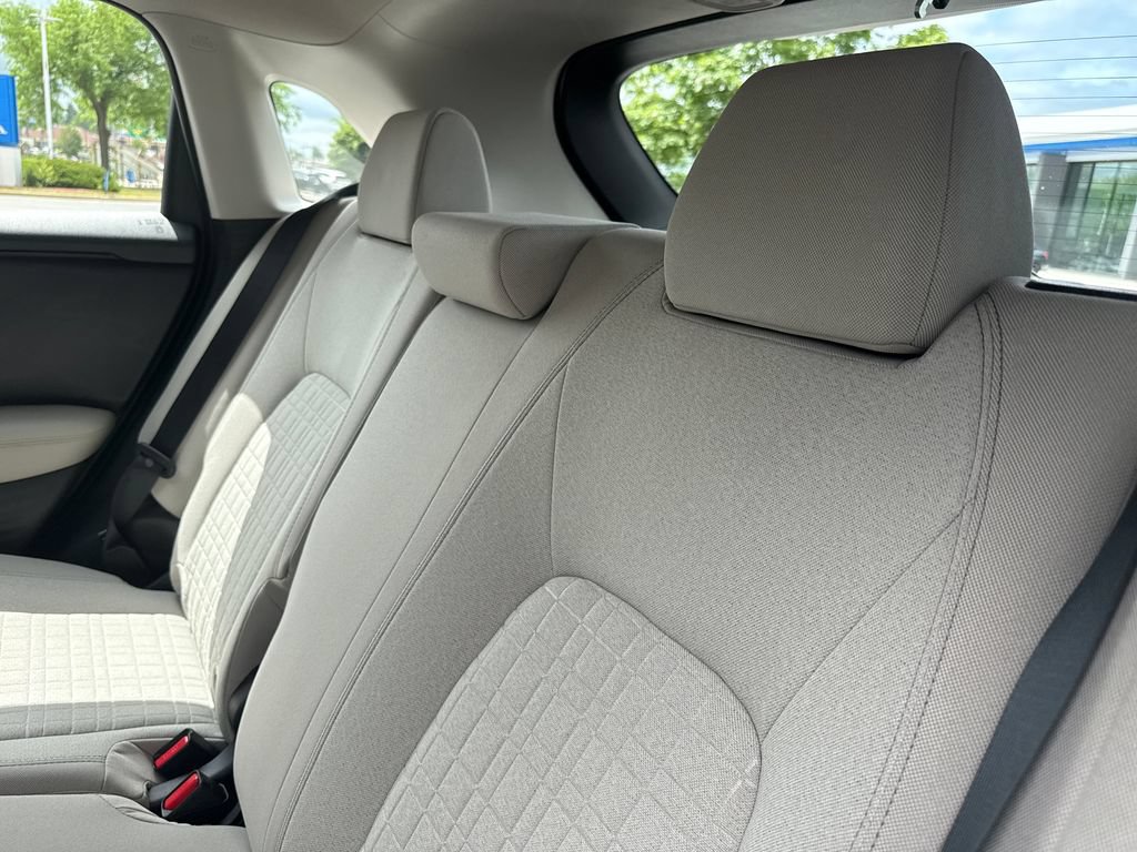 Certified 2025 Honda HR-V LX image 18