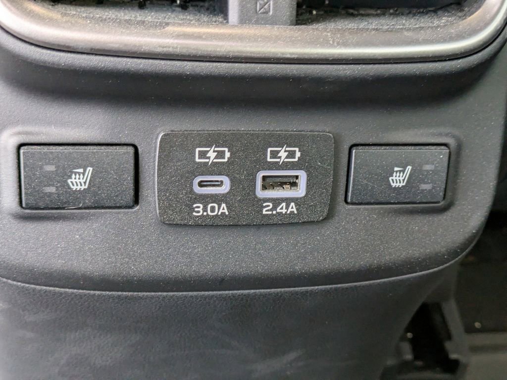 Used 2025 Subaru Outback Onyx Edition XT w/ Popular Package #2 image 11