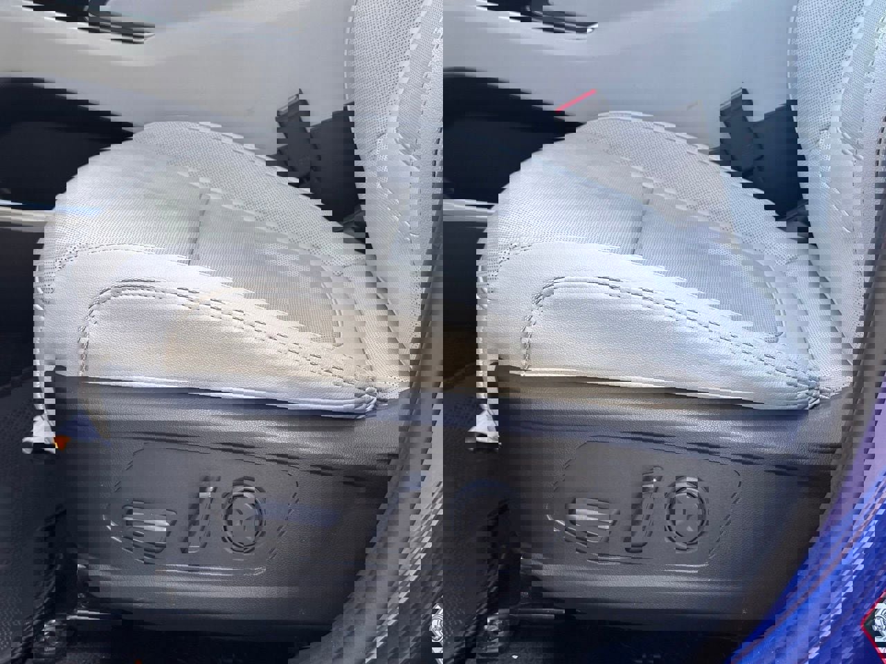 Used 2023 Hyundai Tucson Limited w/ Cargo Package image 27