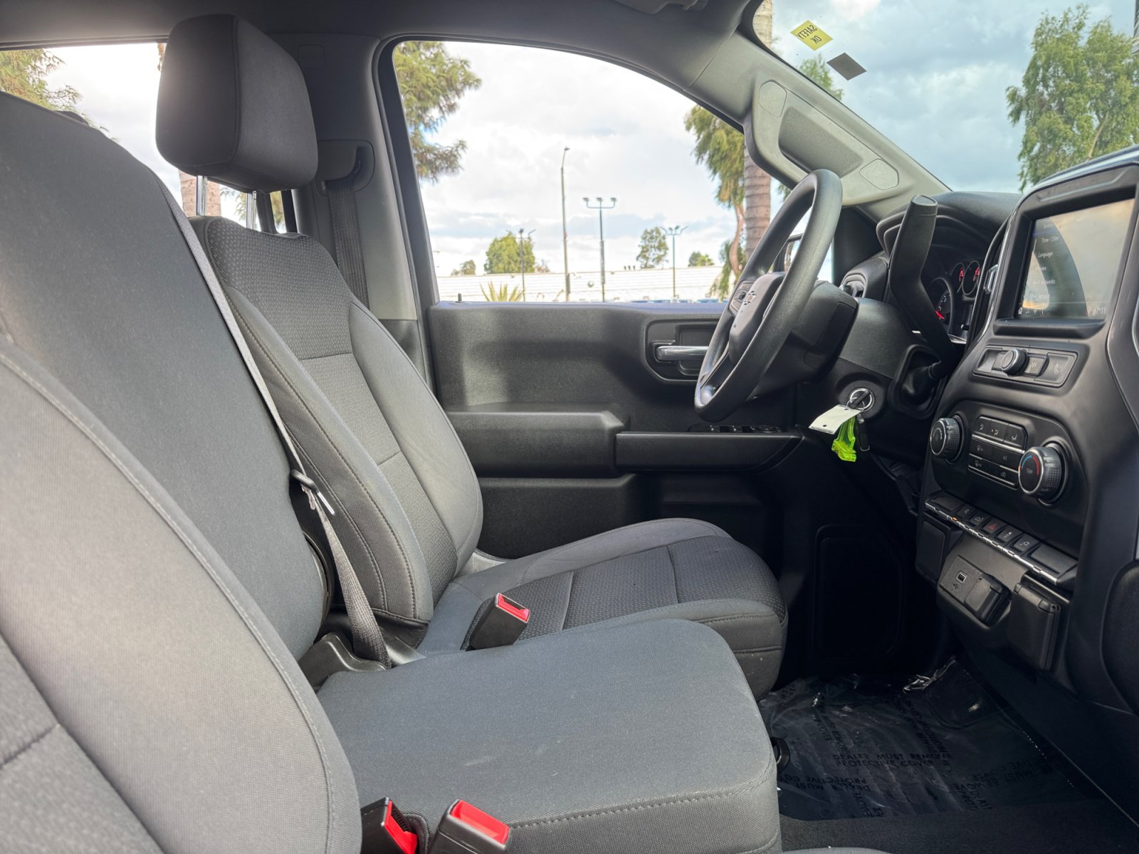Used 2020 Chevrolet Silverado 1500 Custom w/ Custom Value Package AWD/4WD image 21