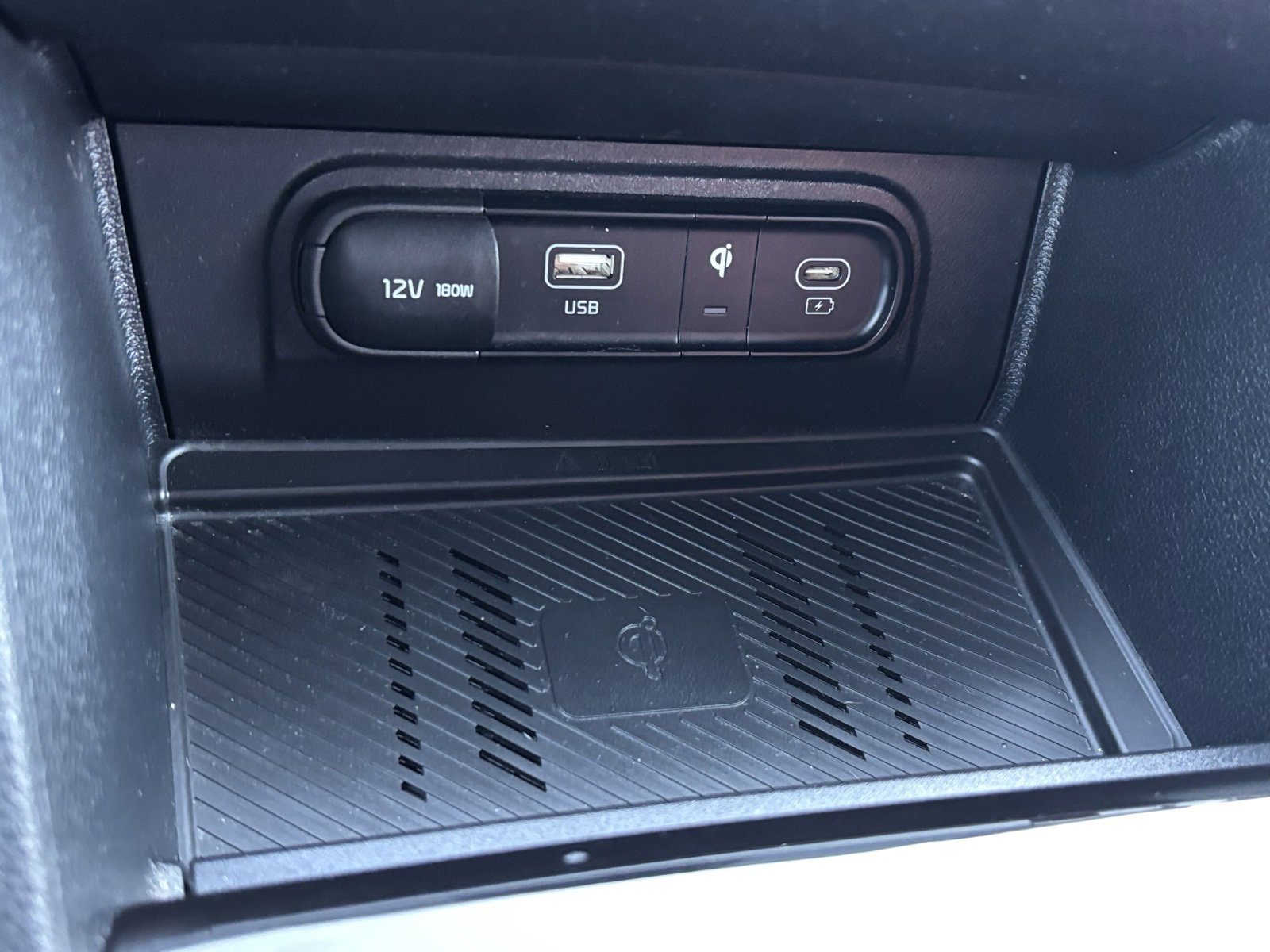 Used 2023 Kia Sportage SX image 24