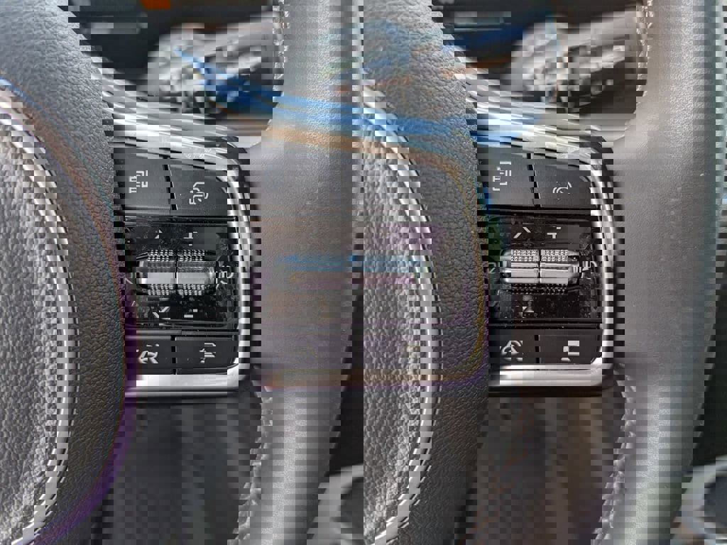 Used 2025 Kia Sorento S w/ Panoramic Sunroof Package image 26