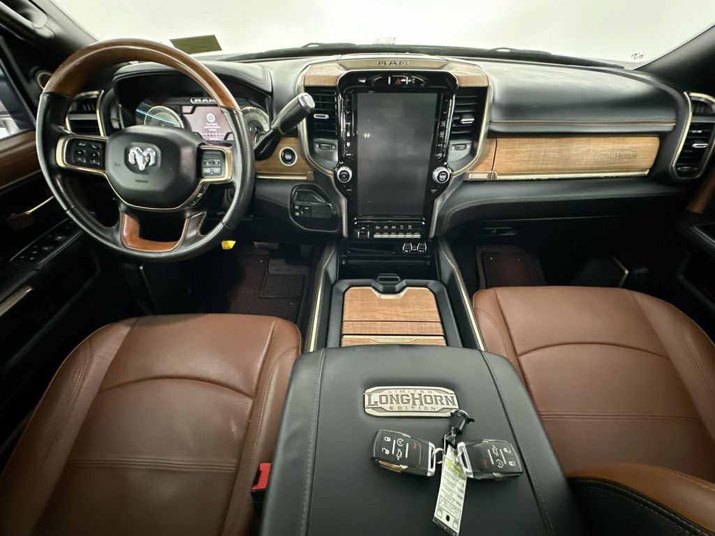 Used 2022 RAM 3500 Limited AWD/4WD image 10