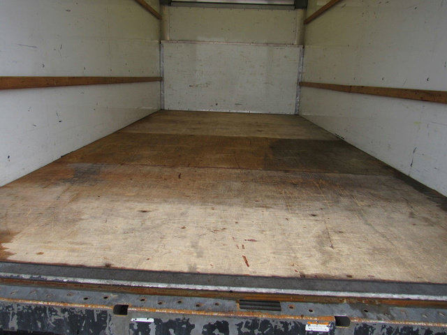 Used 2022 Ford E-350 and Econoline 350 Super Duty RWD image 21