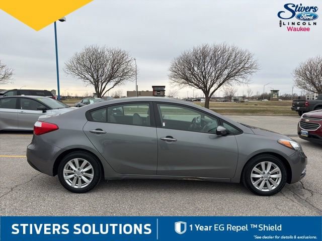 Used 2016 Kia Forte LX w/ LX Popular Plus Package image 4