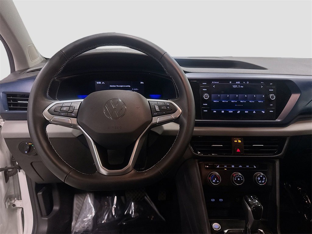 Used 2022 Volkswagen Taos SE image 21
