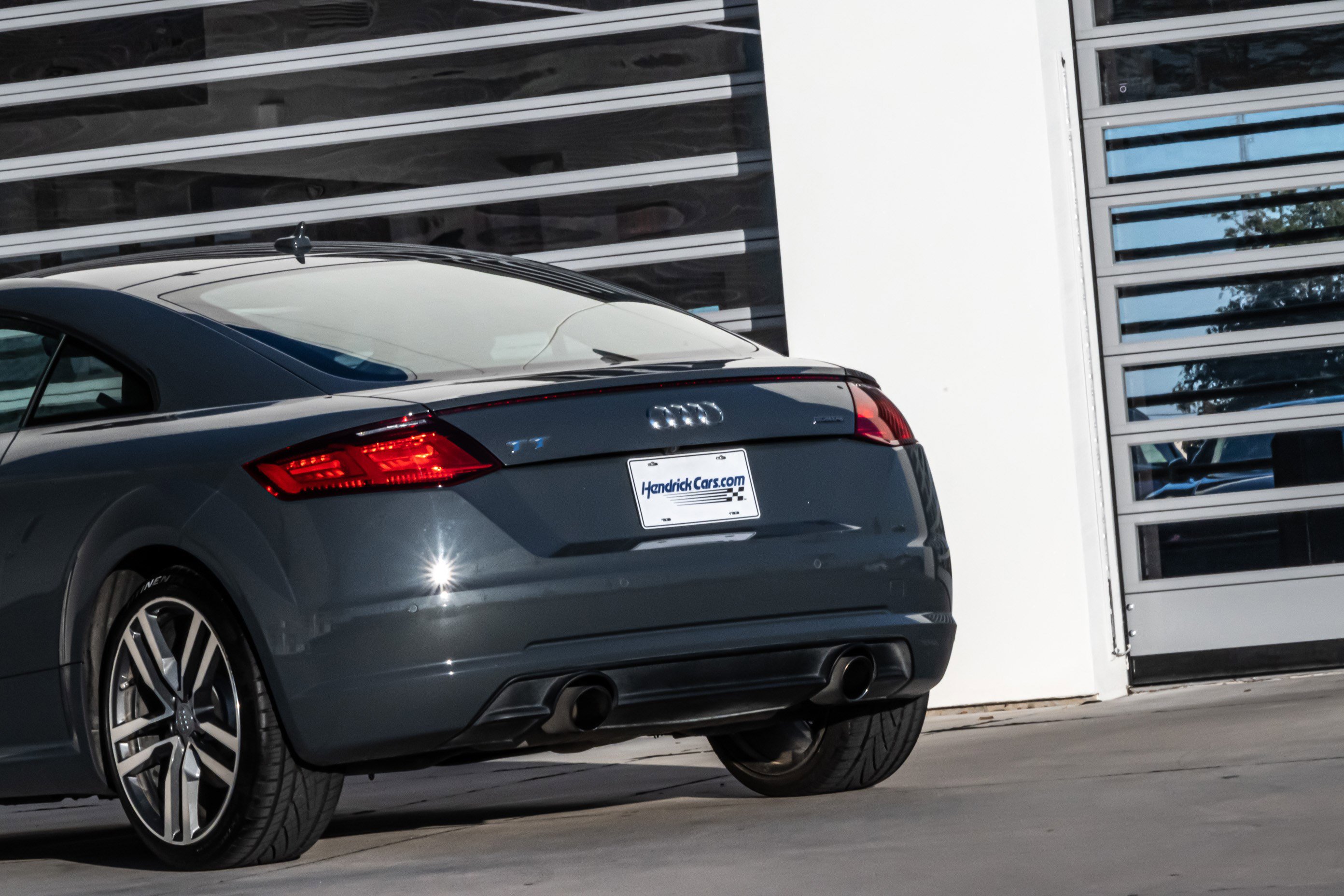 Used 2017 Audi TT 2.0T image 6