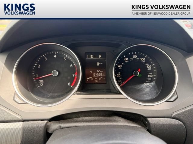 Used 2015 Volkswagen Jetta SE FWD image 22