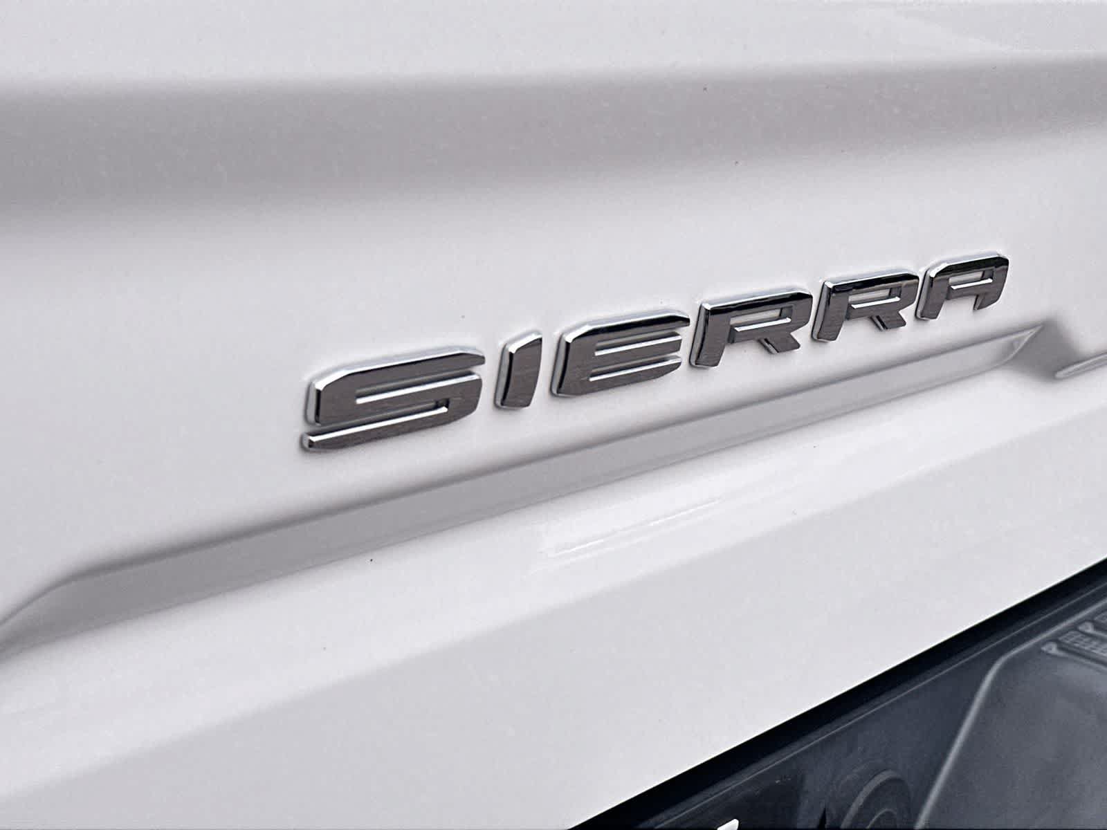 Used 2019 GMC Sierra 1500 AT4 w/ AT4 Premium Package AWD/4WD image 11