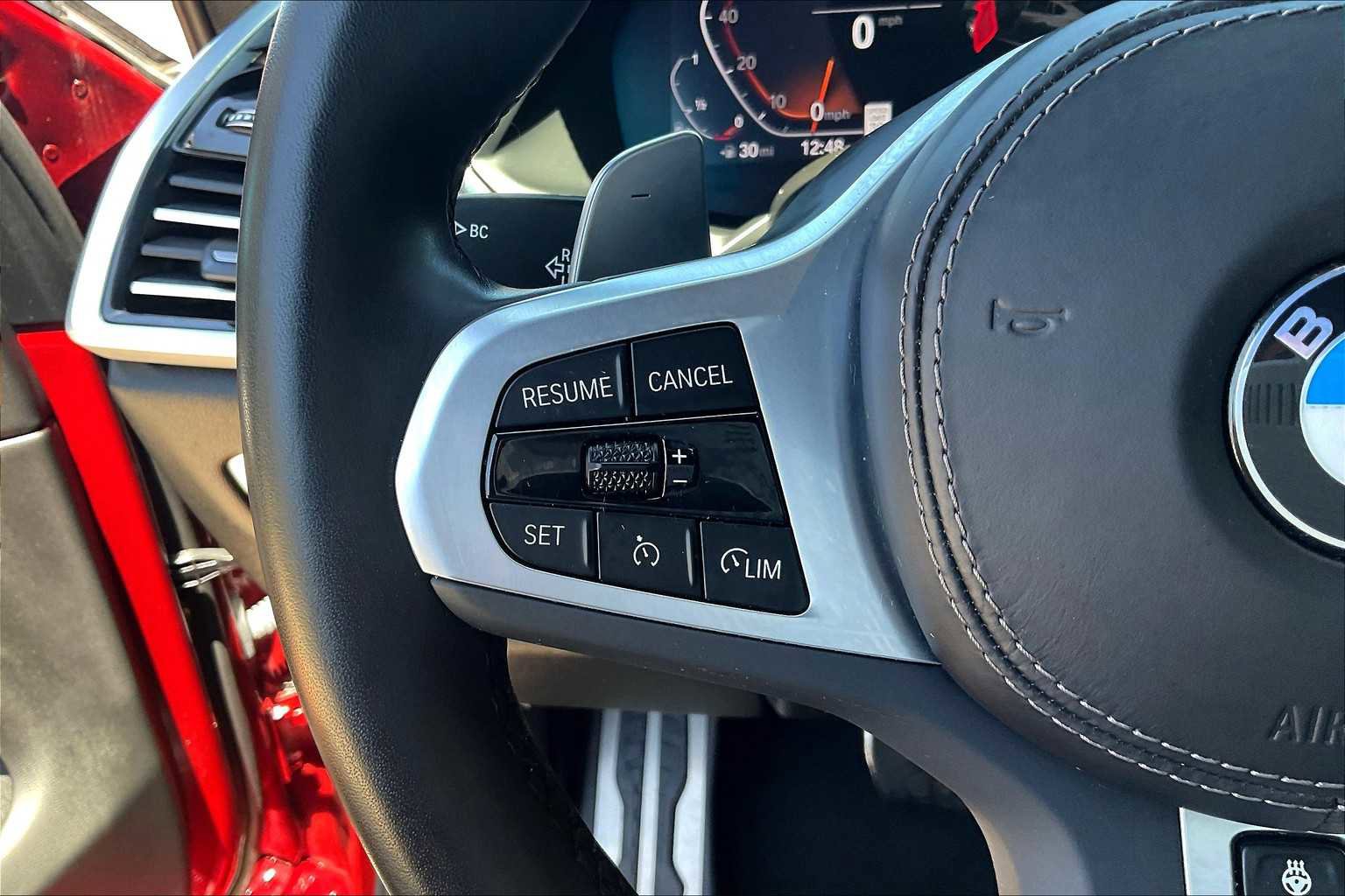 Used 2023 BMW X6 xDrive40i w/ Executive Package image 43