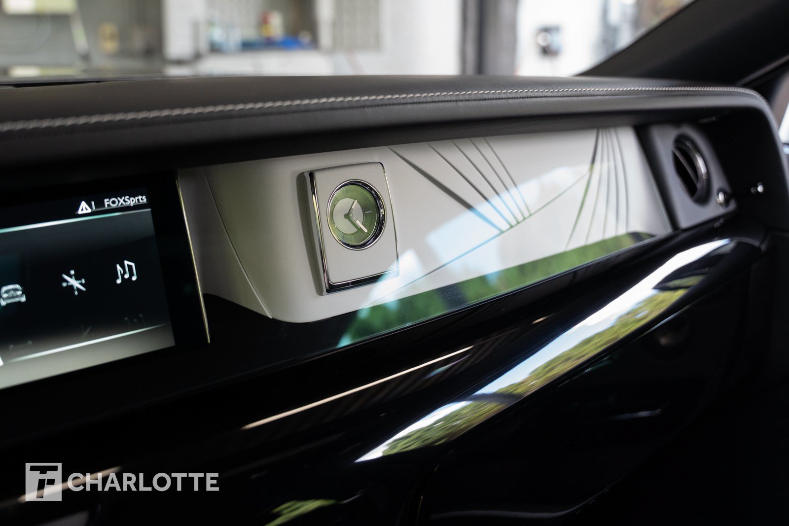 Used 2023 Rolls-Royce Phantom Extended Wheelbase RWD image 30