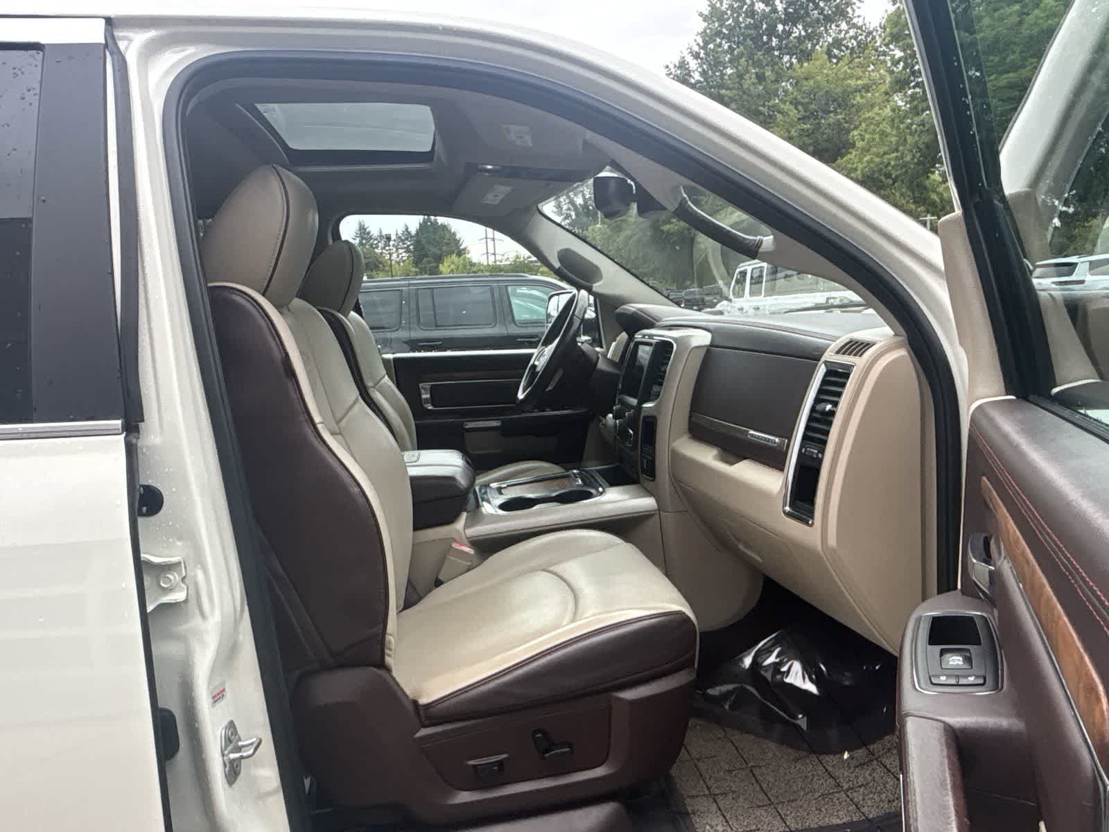 Certified 2018 RAM 1500 Laramie Longhorn w/ Longhorn Southfork Package AWD/4WD image 9