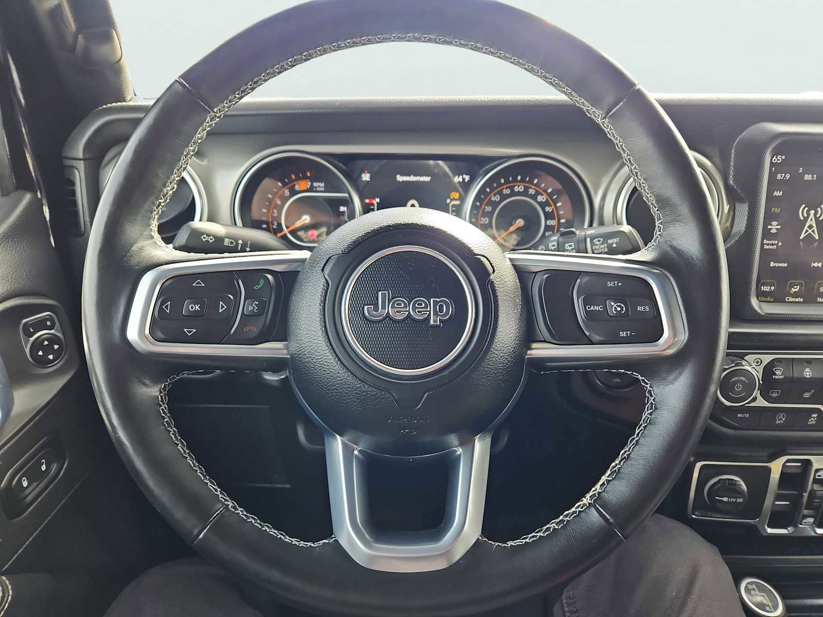 Used 2022 Jeep Wrangler Unlimited Sahara w/ LED Lighting Group image 30