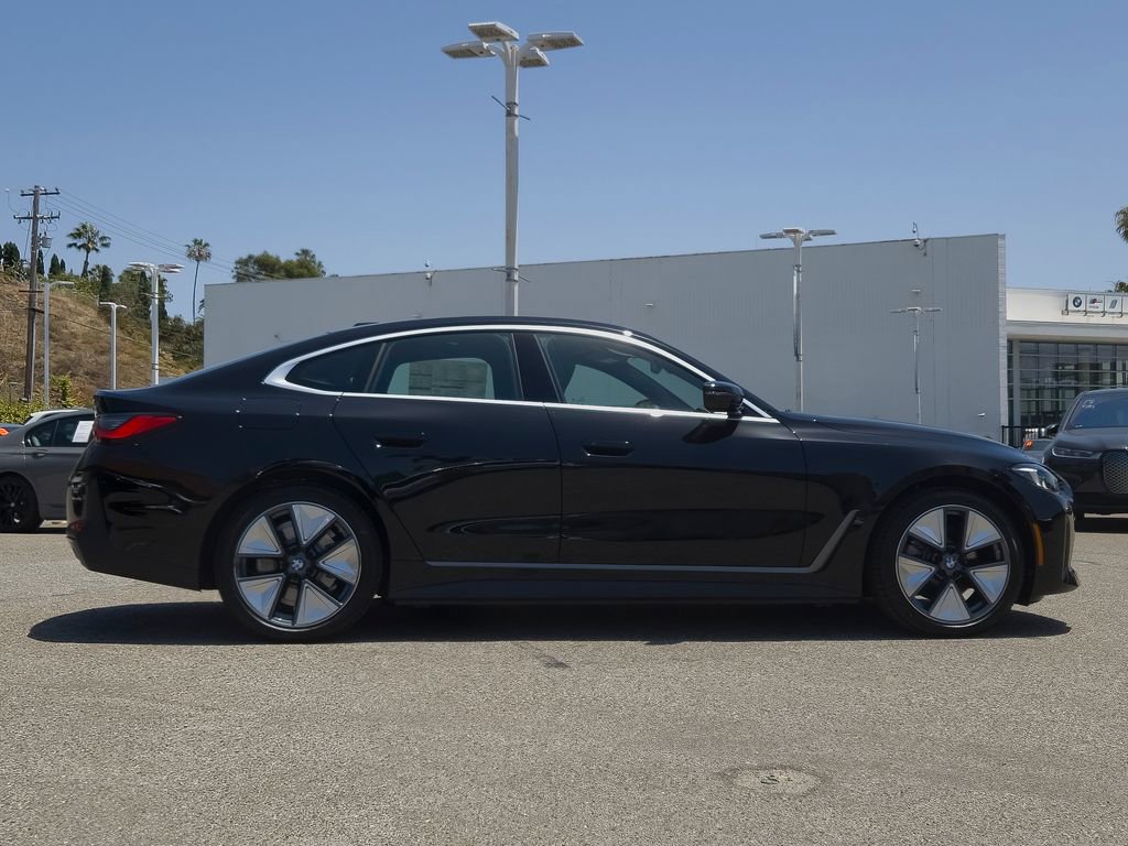 New 2026 BMW i4 eDrive40 w/ Premium Package RWD image 3