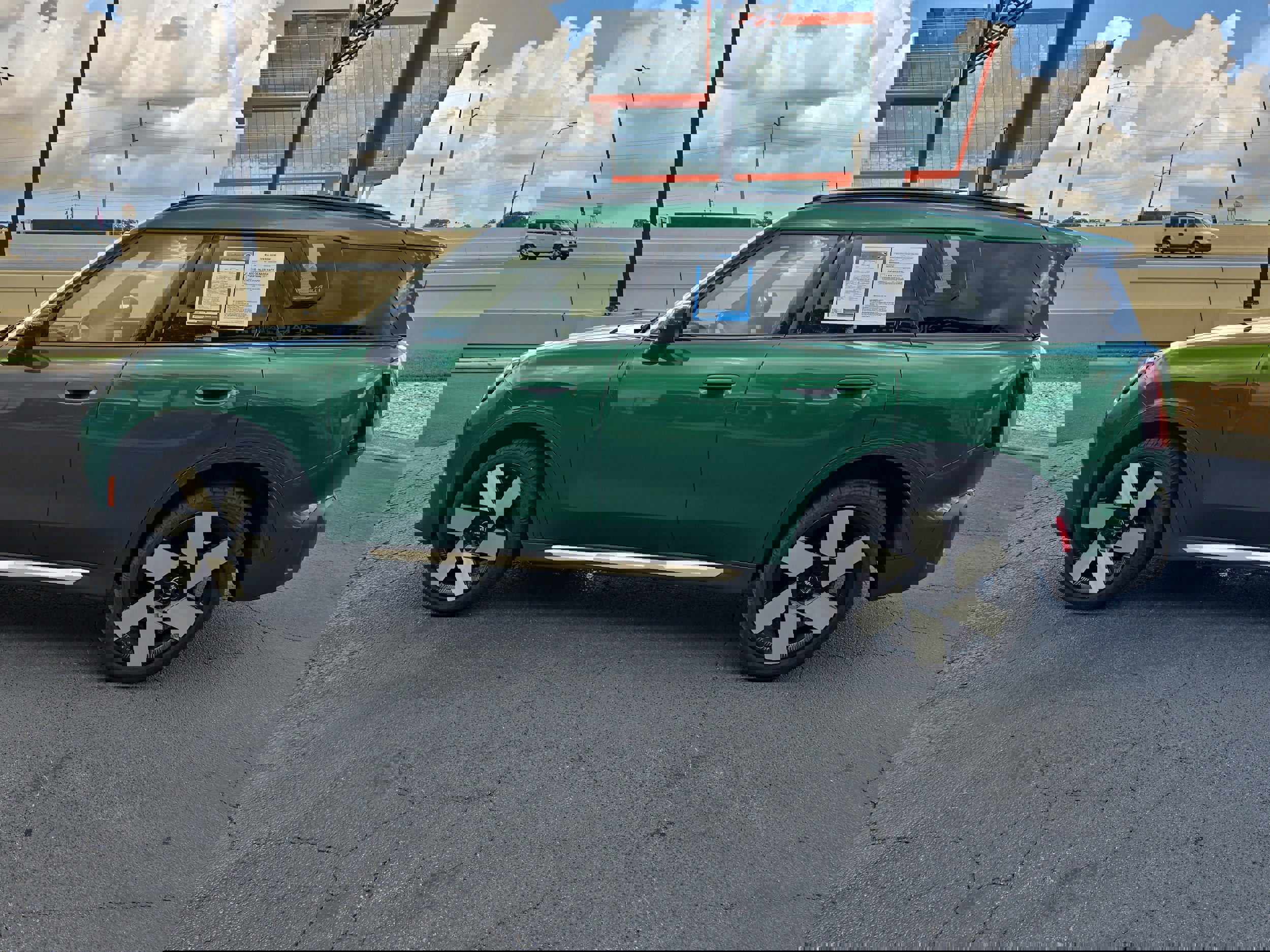 Used 2025 MINI Cooper Countryman S w/ Comfort Package Max image 8