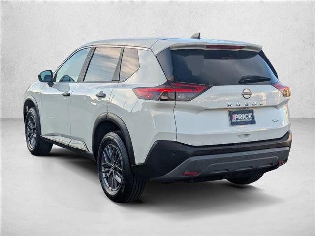 Used 2023 Nissan Rogue S image 8