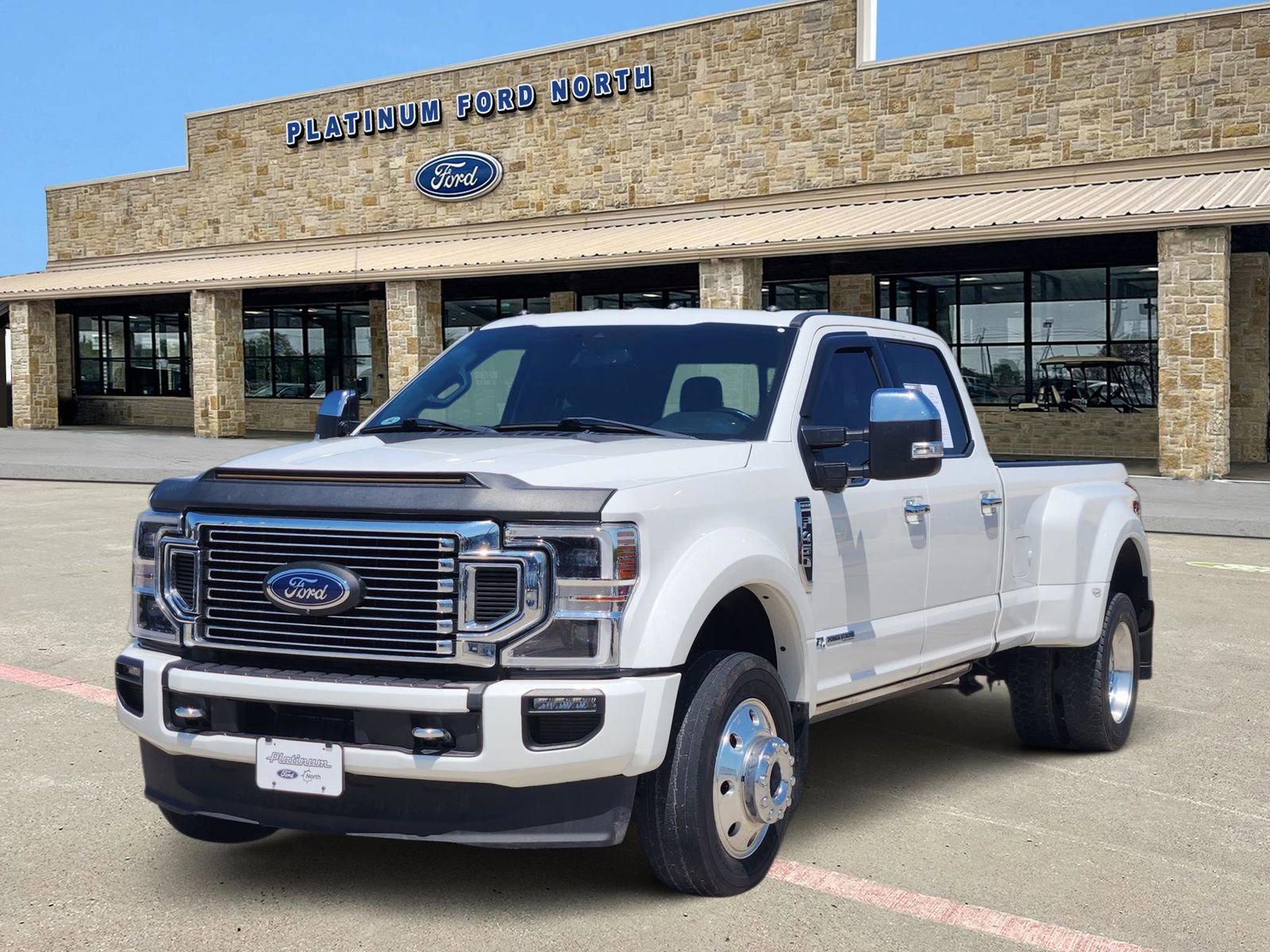 Used 2020 Ford F450 Platinum w/ FX4 Off-Road Package AWD/4WD image 2