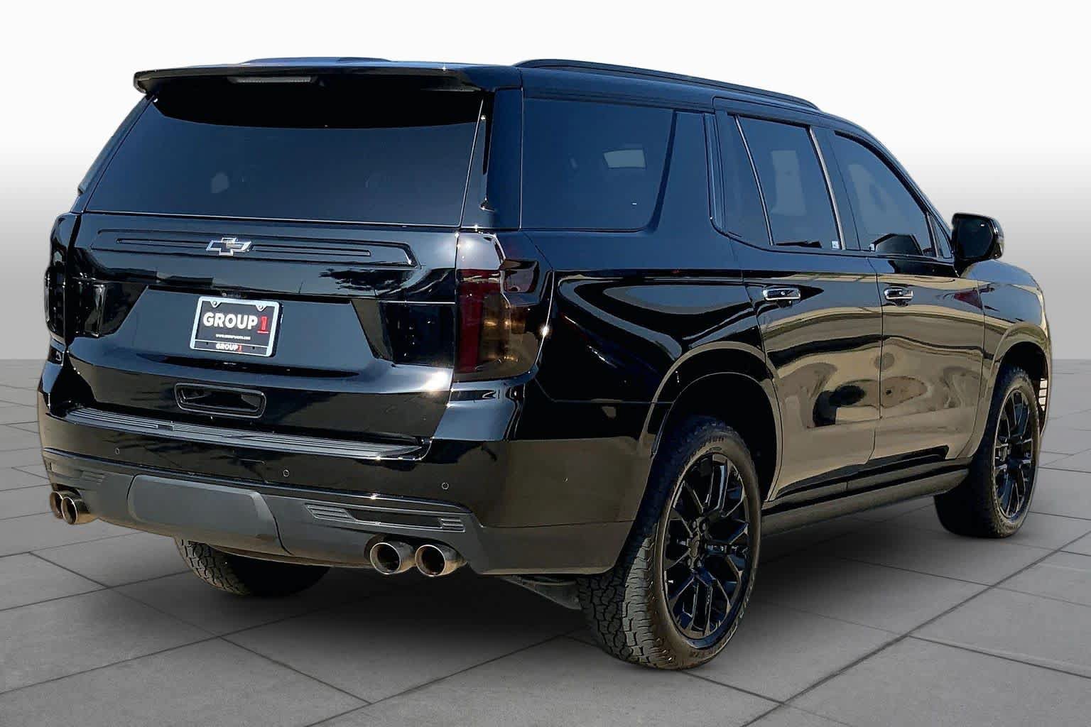Used 2023 Chevrolet Tahoe High Country w/ Advanced Technology Package AWD/4WD image 12