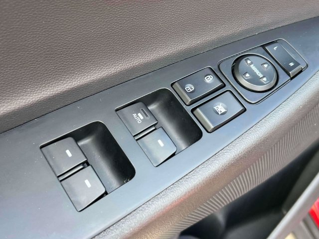 Certified 2021 Hyundai Tucson SEL AWD/4WD image 18
