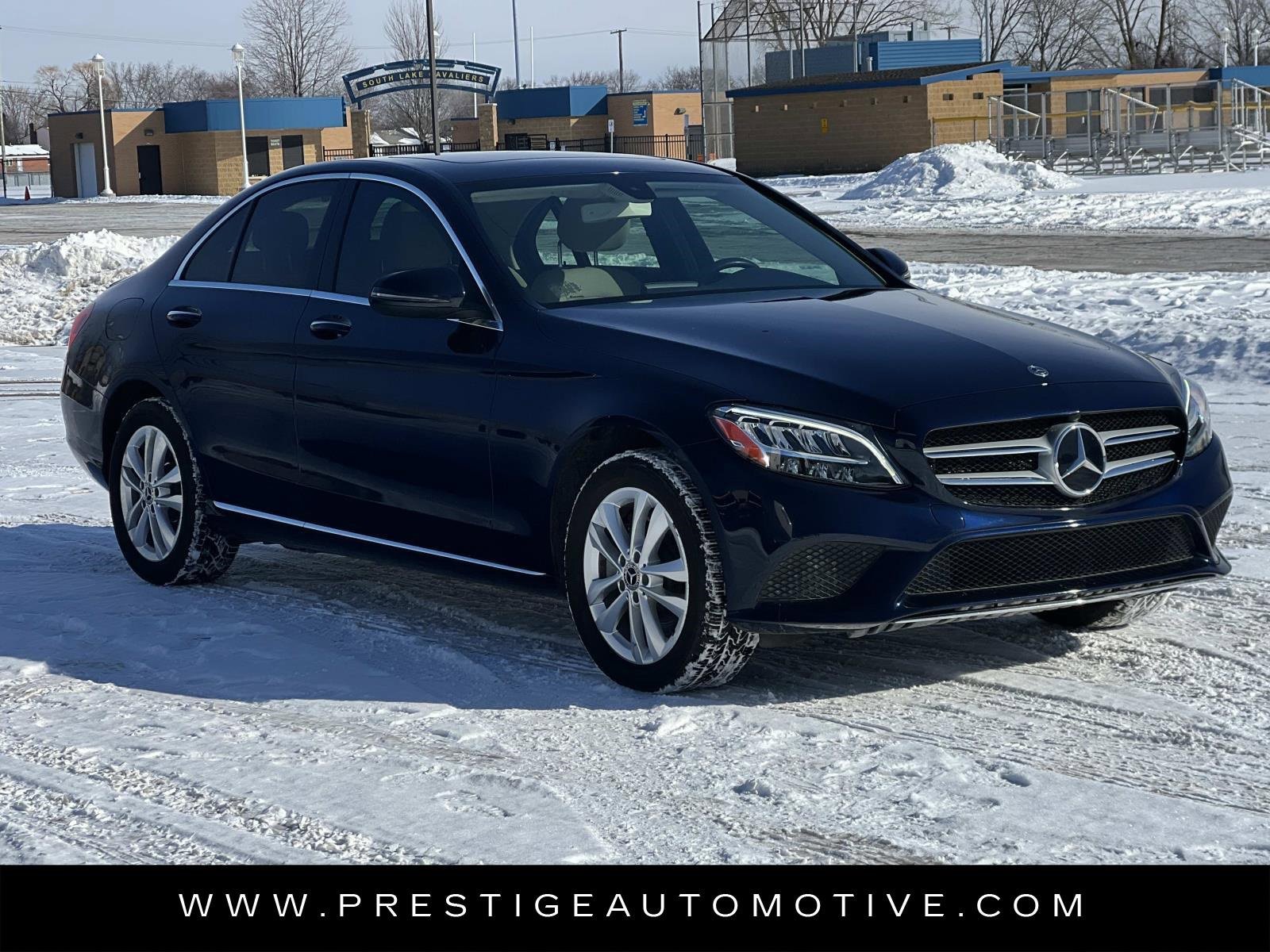 Used 2019 Mercedes-Benz C 300 4MATIC Sedan image 7