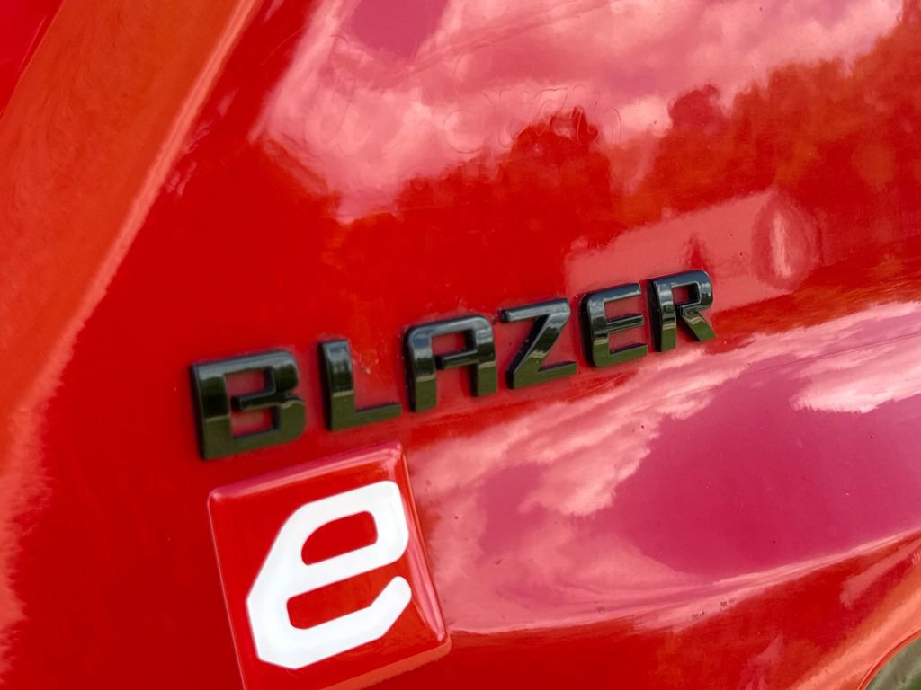 Used 2019 Chevrolet Blazer RS FWD image 48