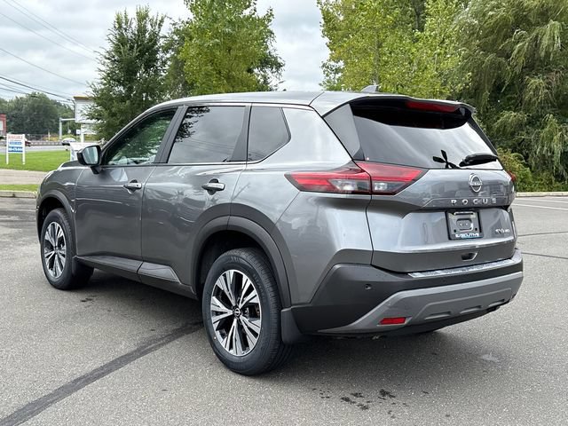 Used 2023 Nissan Rogue SV AWD/4WD image 2