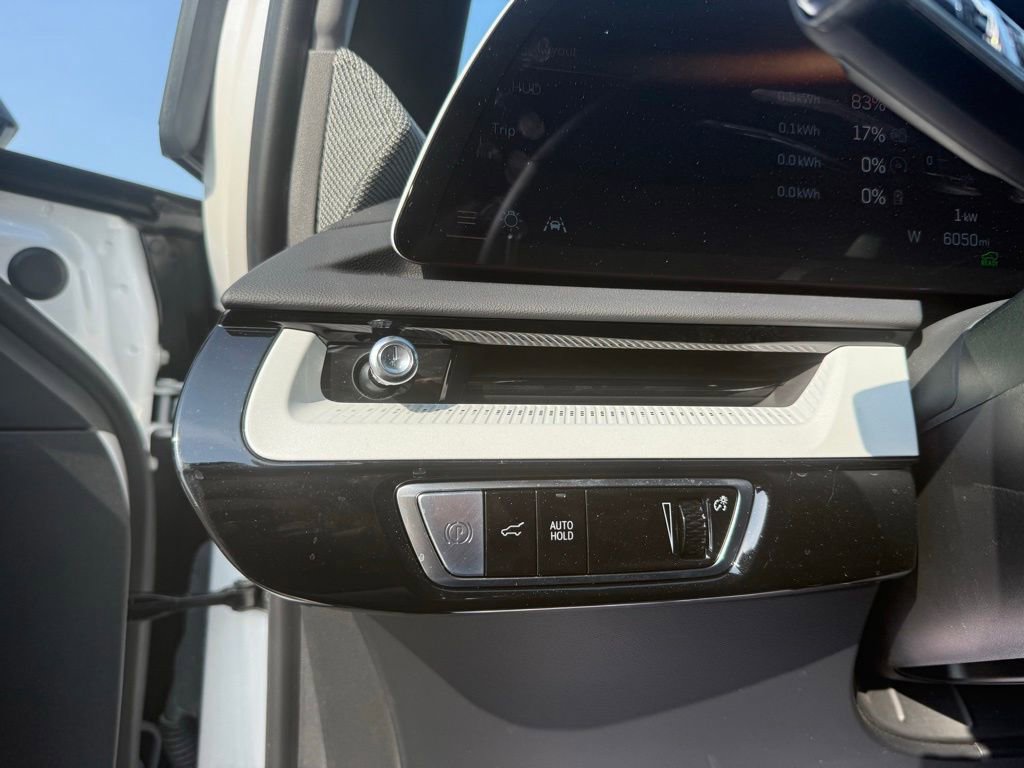 Certified 2025 Cadillac Optiq Luxury 2 w/ LPO, Floor Liner Package image 20