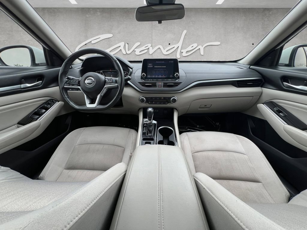 Used 2021 Nissan Altima 2.5 SV w/ SV Premium Package FWD image 20