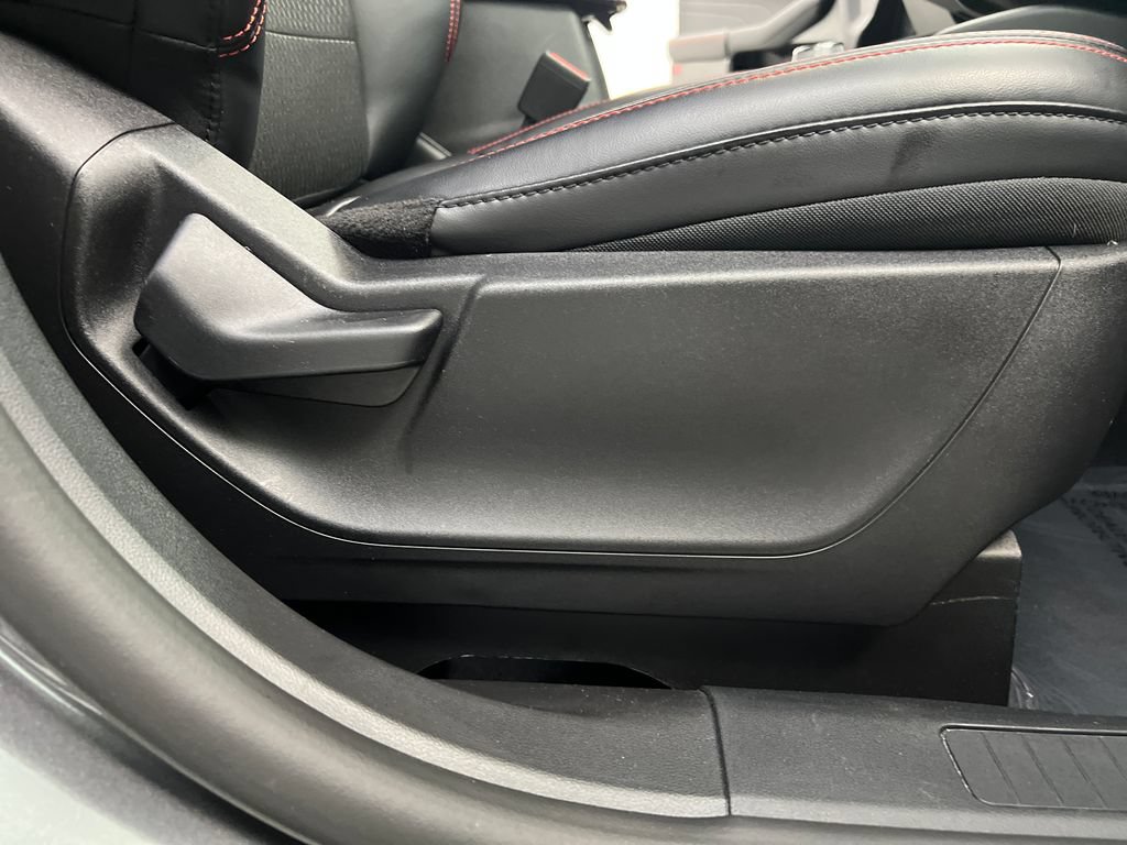 Used 2026 Ford Escape ST-Line FWD image 29