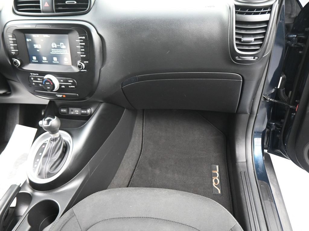 Used 2019 Kia Soul + FWD image 45