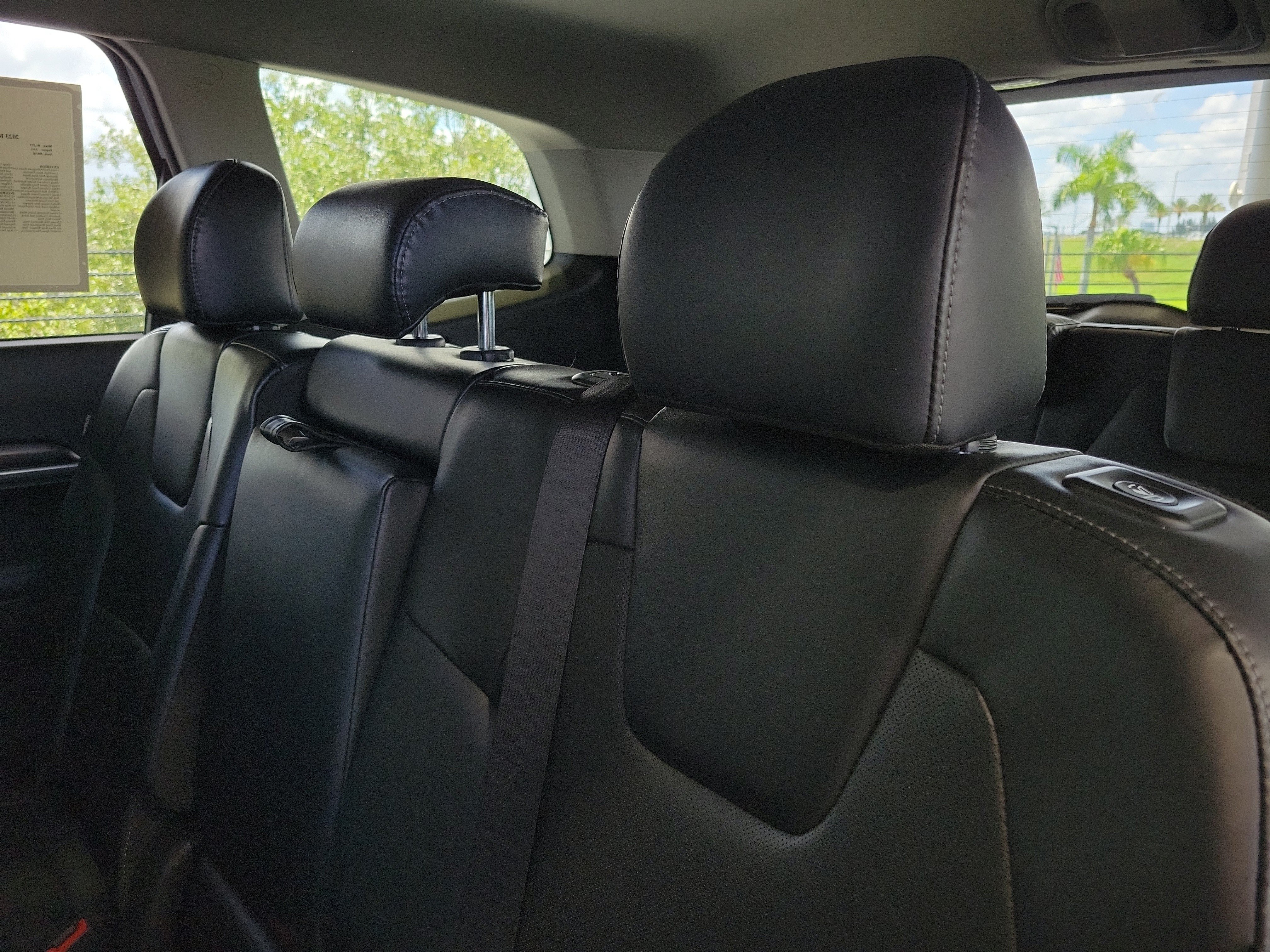 Used 2023 Kia Telluride LX AWD/4WD image 8