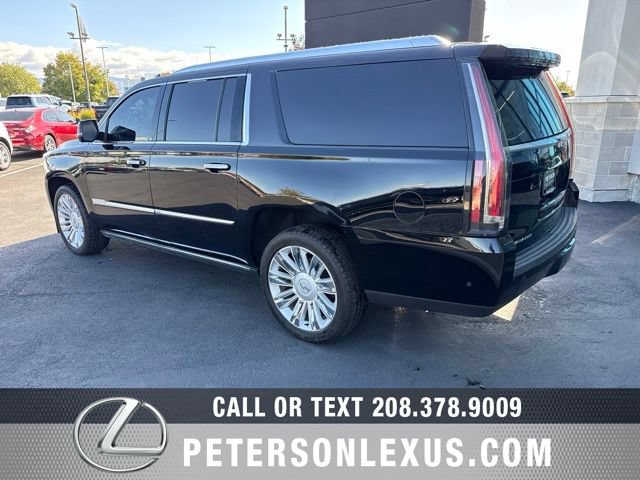 Used 2019 Cadillac Escalade ESV Platinum AWD/4WD image 4