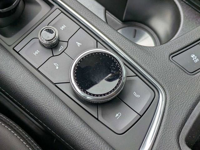 New 2026 Cadillac XT5 Premium Luxury w/ Driver Assist Package AWD/4WD image 23