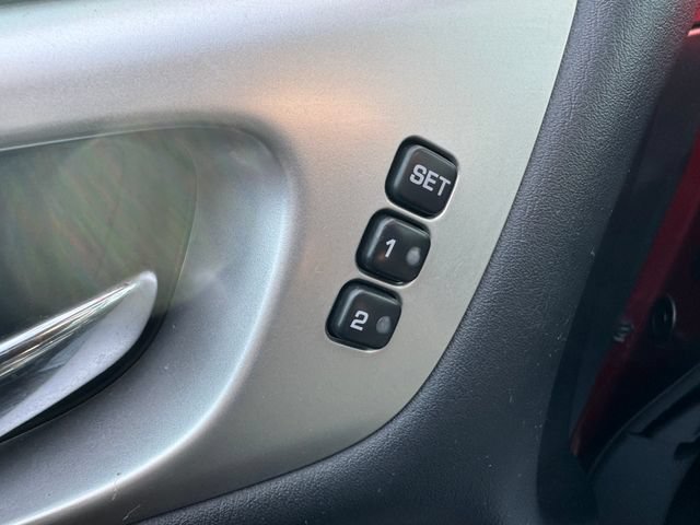 Used 2019 Nissan Pathfinder SL AWD/4WD image 12