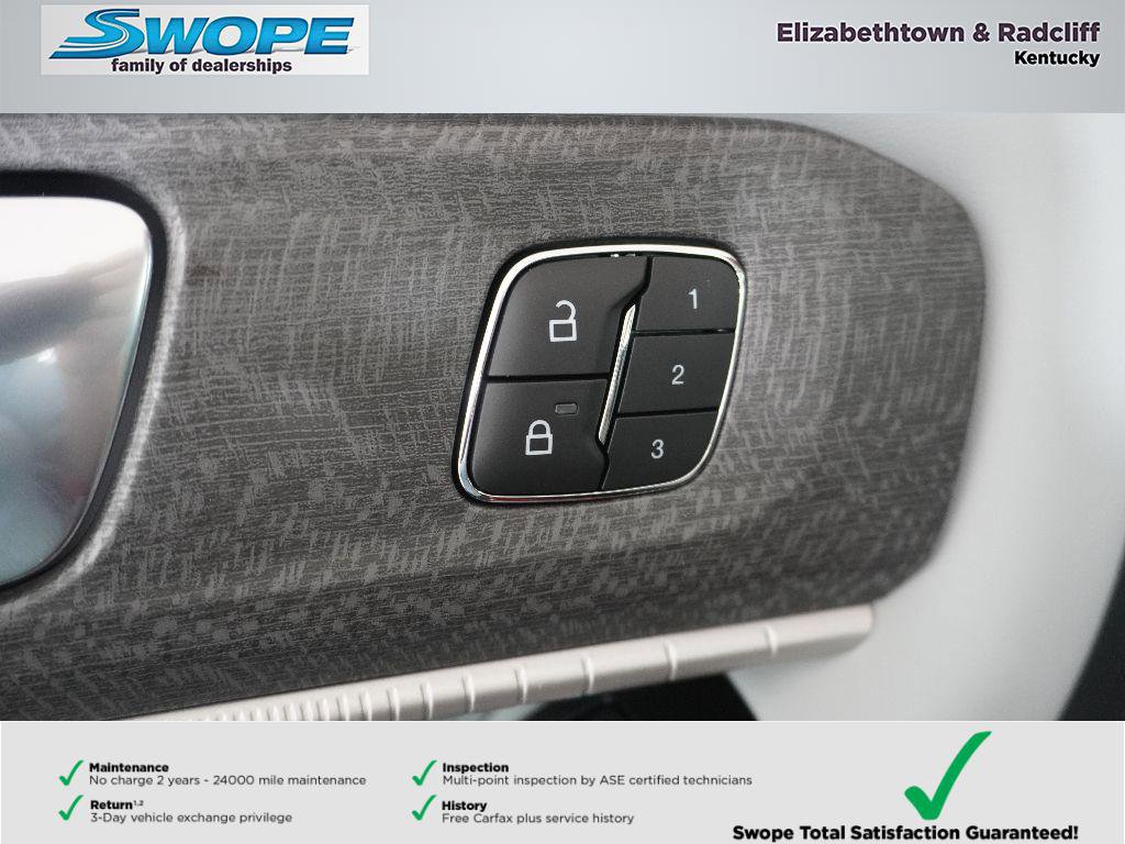 New 2026 Ford Explorer Platinum image 17