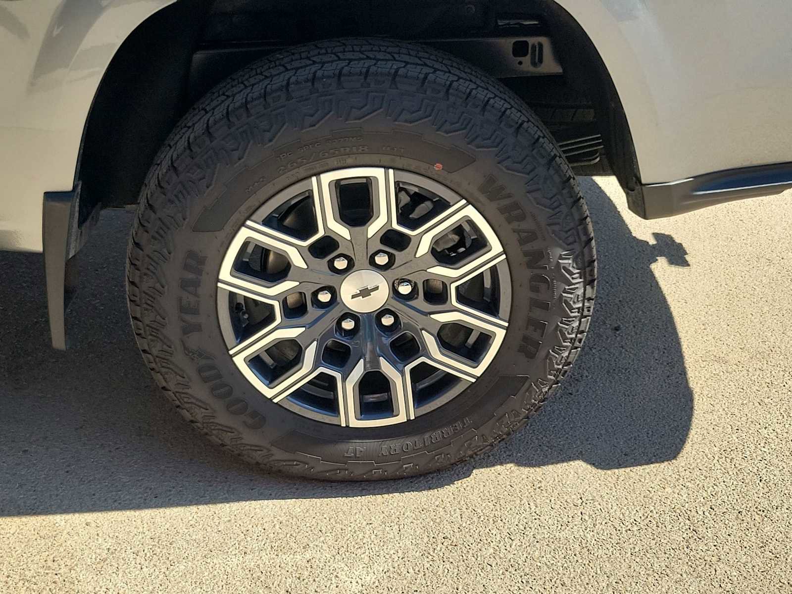 Used 2026 Chevrolet Colorado Z71 w/ Technology Package image 4
