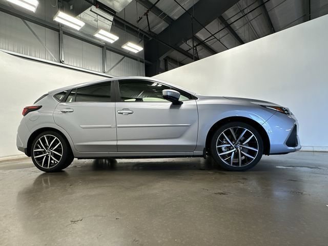 Used 2025 Subaru Impreza 2.0i Sport image 3