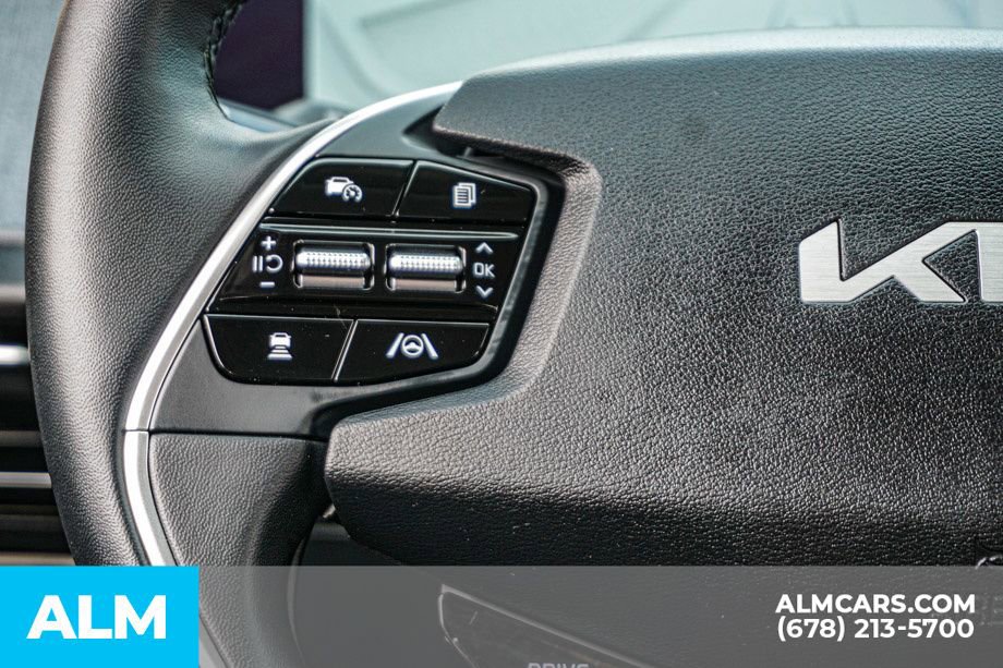 Used 2024 Kia EV6 Light image 29