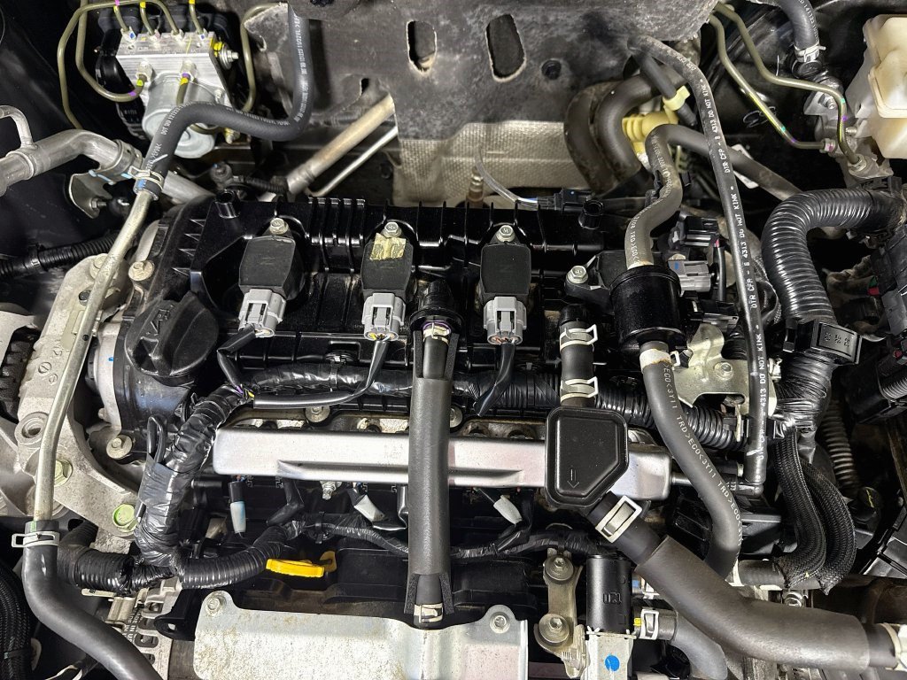 Used 2024 Nissan Kicks S FWD image 38