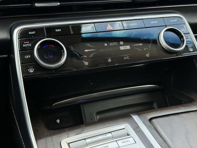 Used 2024 Genesis GV80 2.5T AWD/4WD image 19
