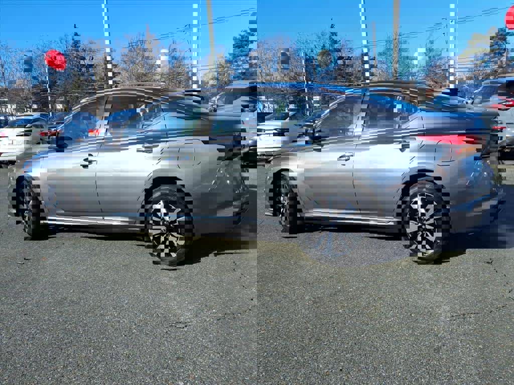 Certified 2022 Nissan Altima 2.5 SV image 8