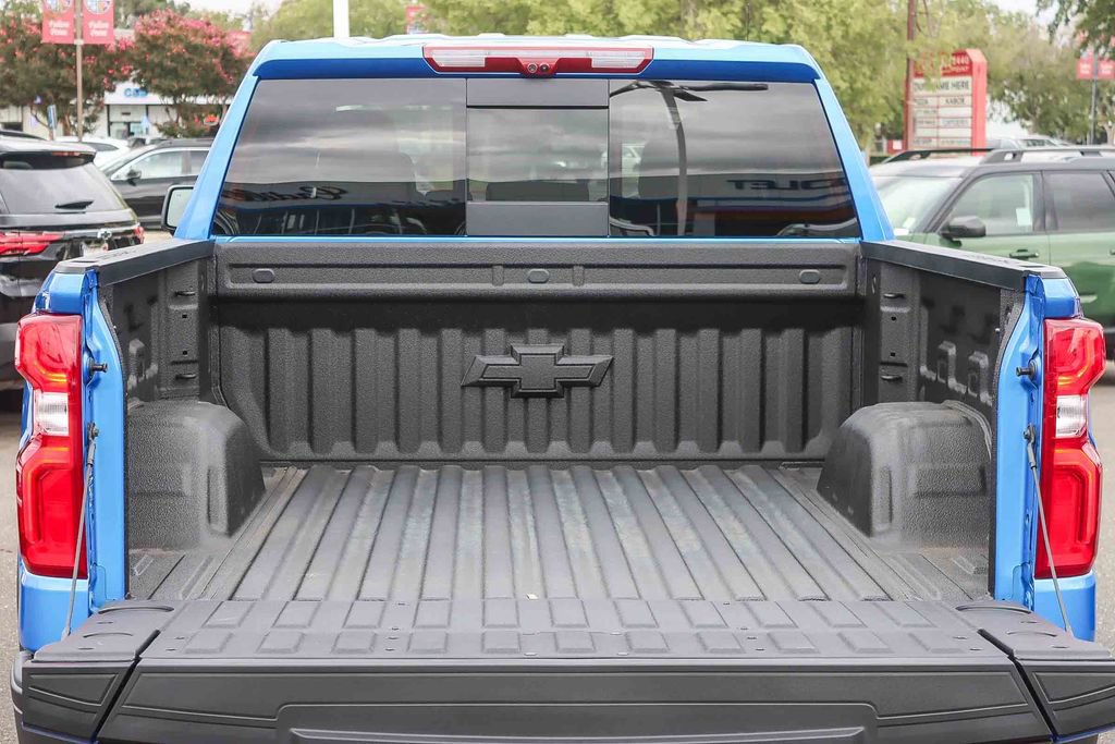 New 2026 Chevrolet Silverado 1500 ZR2 w/ ZR2 Bison Edition image 25