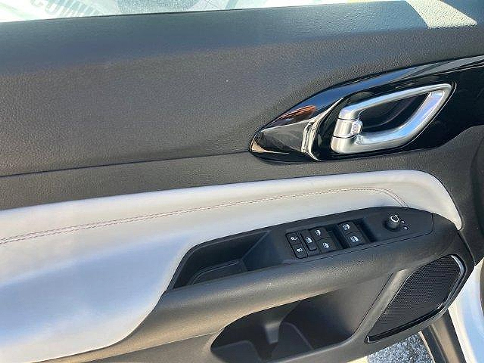 New 2026 Jeep Compass Limited image 11