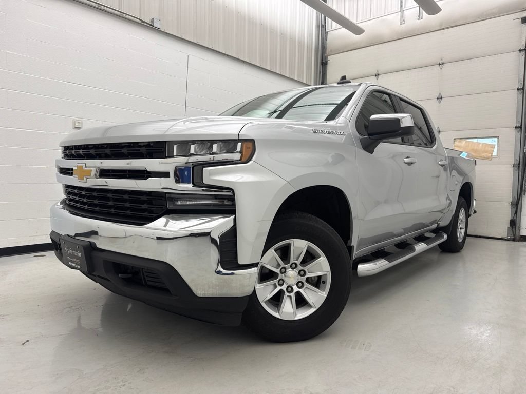 Used 2022 Chevrolet Silverado 1500 LT w/ Fleet Comfort Package AWD/4WD image 3