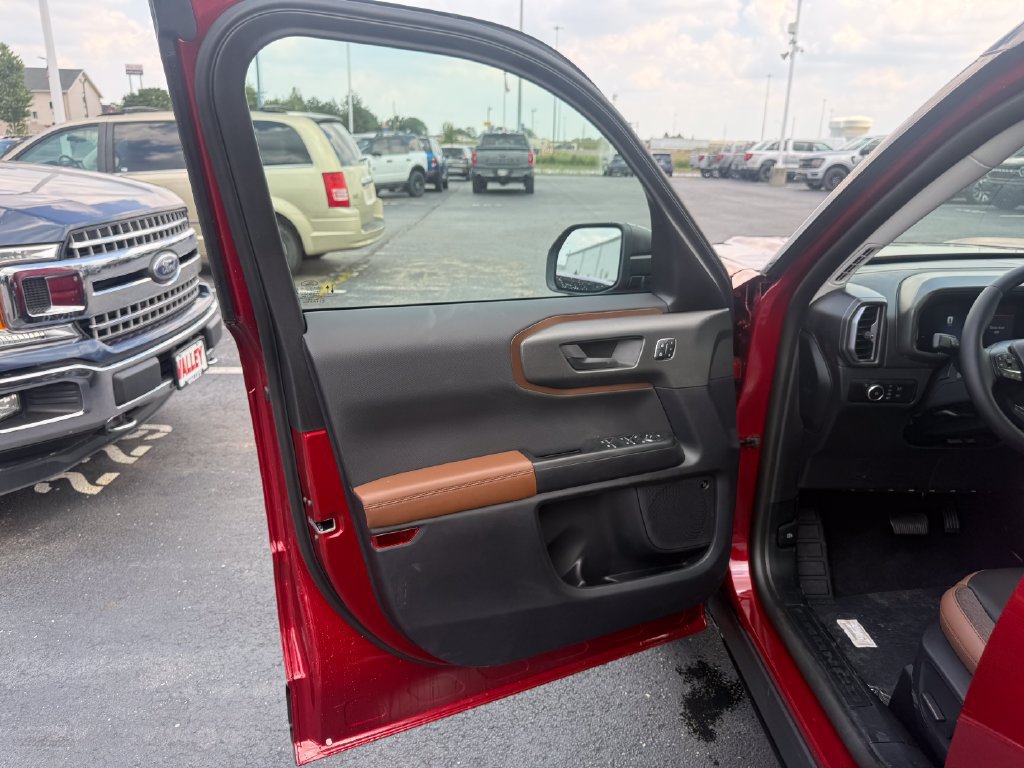New 2026 Ford Bronco Sport Outer Banks w/ Outer Banks Tech Package+ AWD/4WD image 12