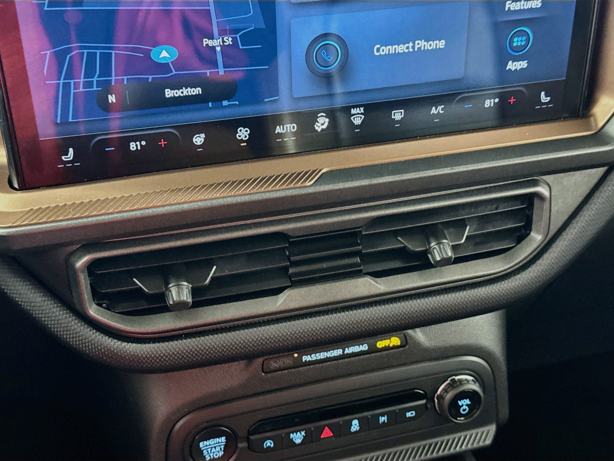 Used 2025 Ford Bronco Sport Outer Banks w/ Outer Banks Tech Package+ AWD/4WD image 19