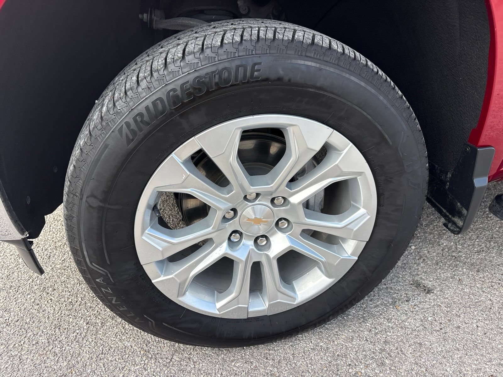 Used 2024 Chevrolet Silverado 1500 LTZ w/ LTZ Convenience Package II RWD image 31