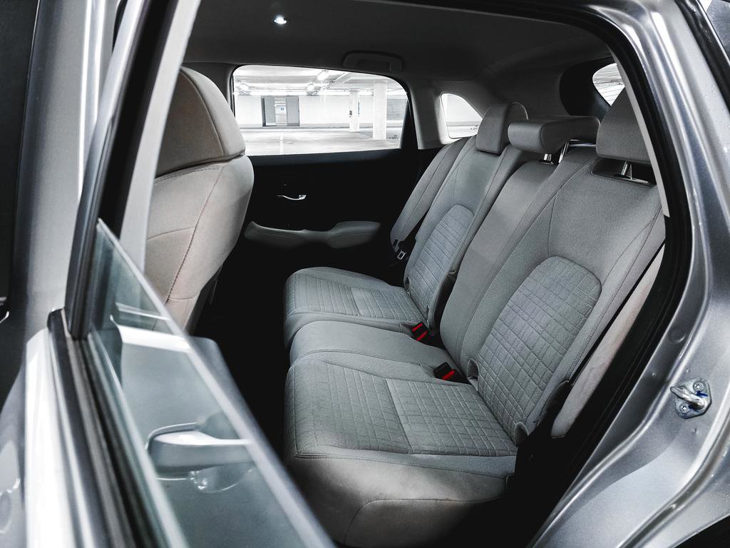 Certified 2025 Honda HR-V LX image 20