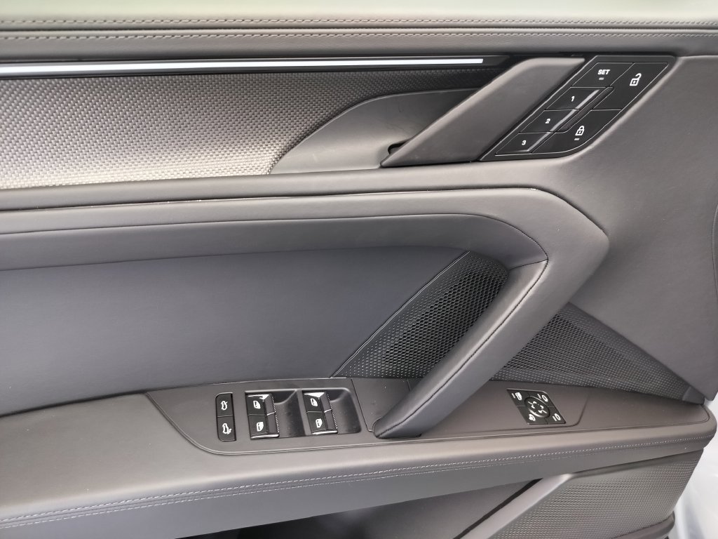 New 2026 Porsche Cayenne S AWD/4WD image 20