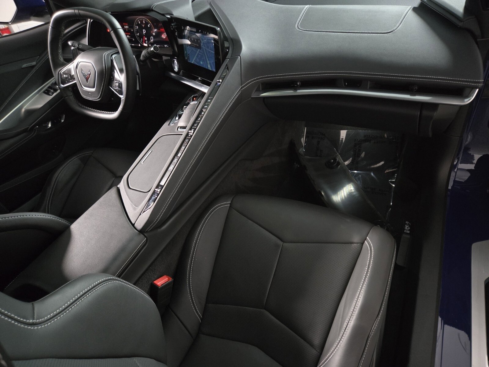 Used 2025 Chevrolet Corvette Stingray Coupe w/ Z51 Performance Package image 16